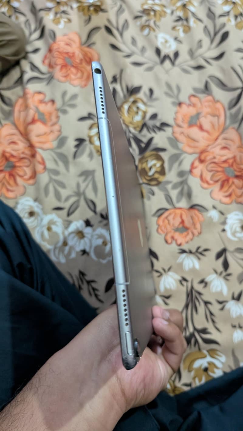 ipad pro ( 10.5-inch ) 6