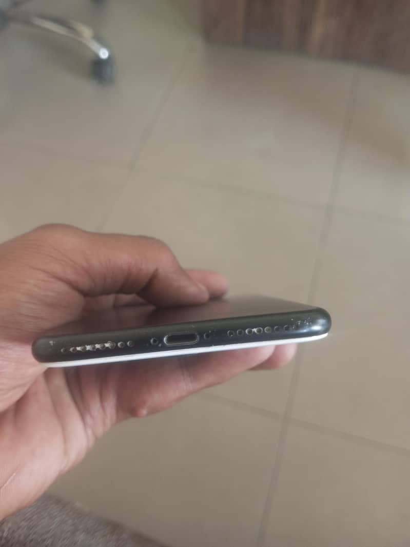 iphone 7+ 3