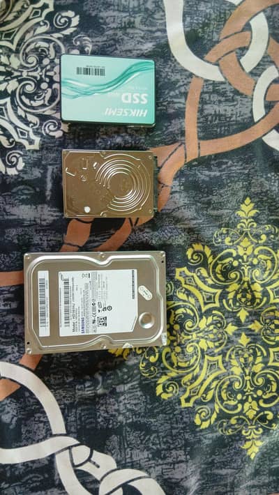 2gb grafic card and 160gb hard whith gta v 128 gb ssd
