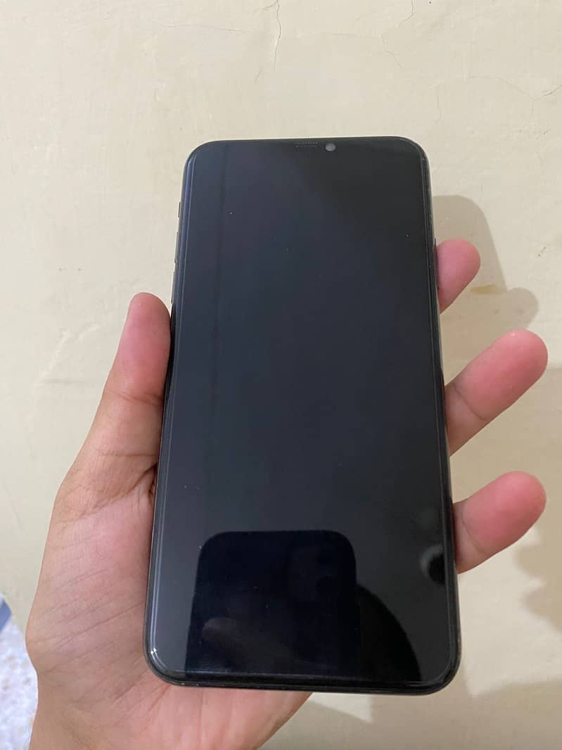 Iphone 11 pro max 1