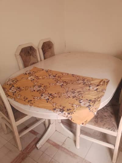 Dining table And chairs