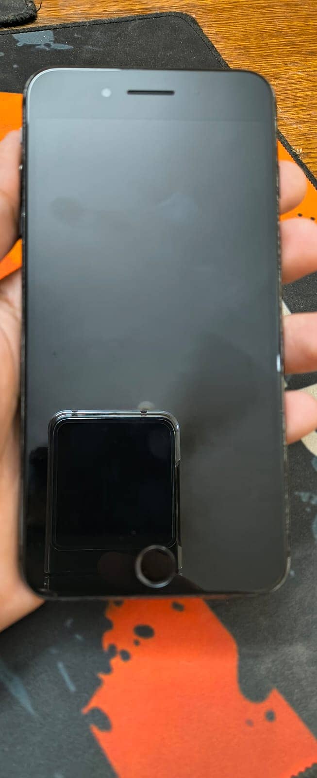 Apple iPhone 7 Plus 2