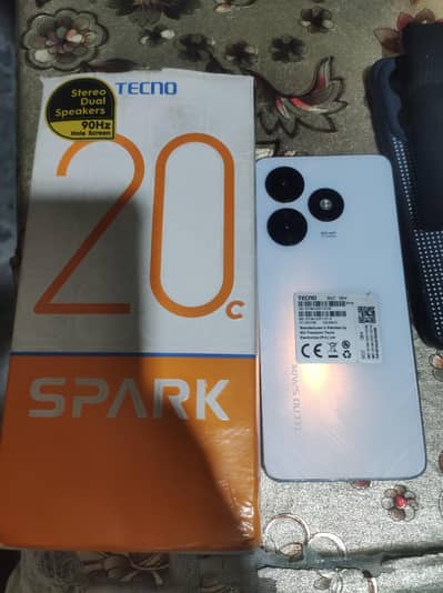 spark 20 c 4+4/128 complete box