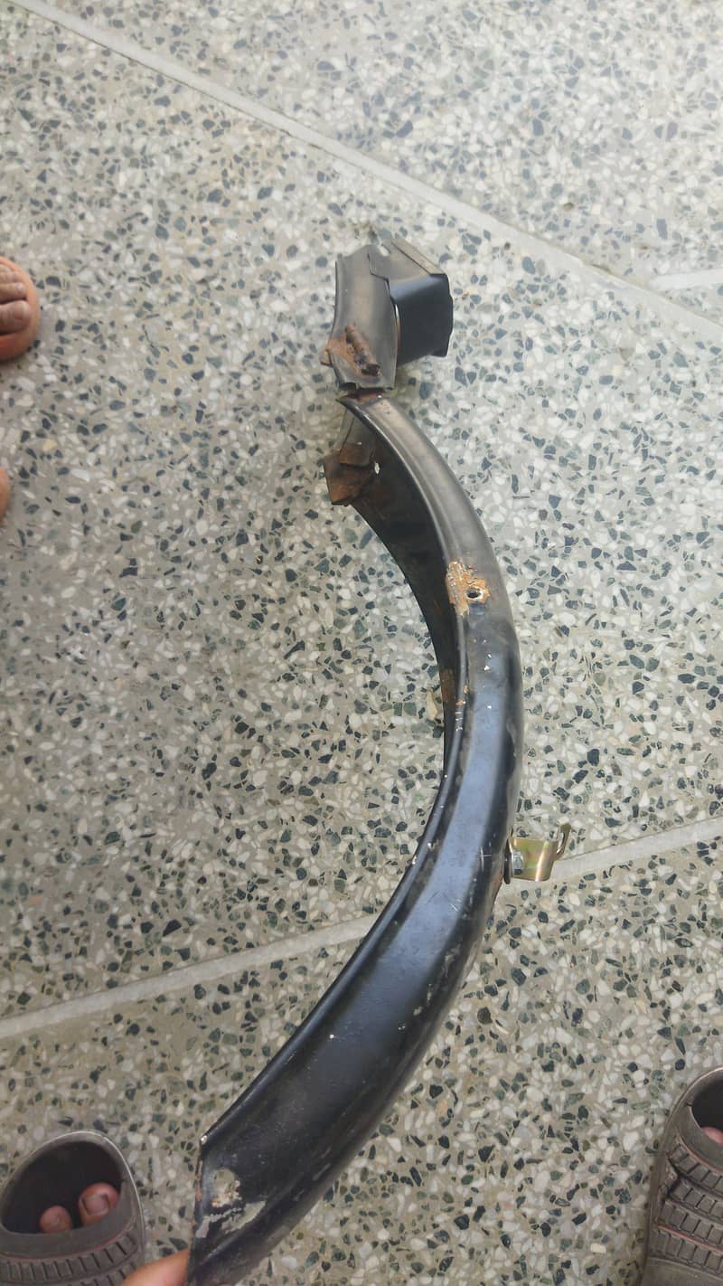 bracket CD70 0
