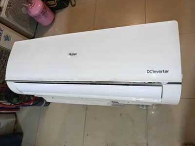 Haier 1.5 ton inverter Ac heat and cool in new condition