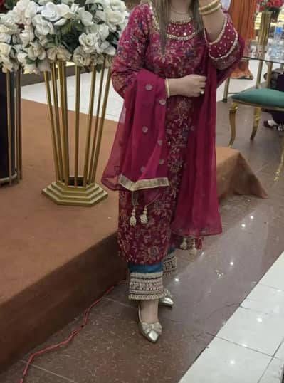 Full embroided Arabic silk dress 3 piece