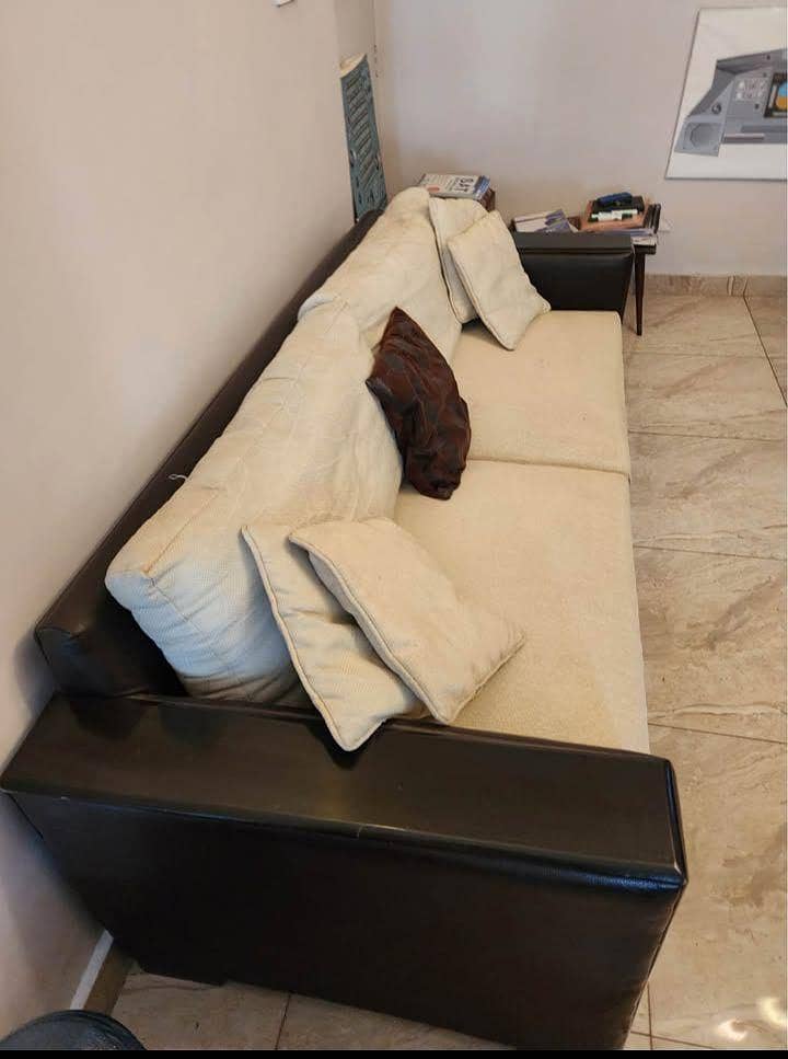 7 seater sofa 0