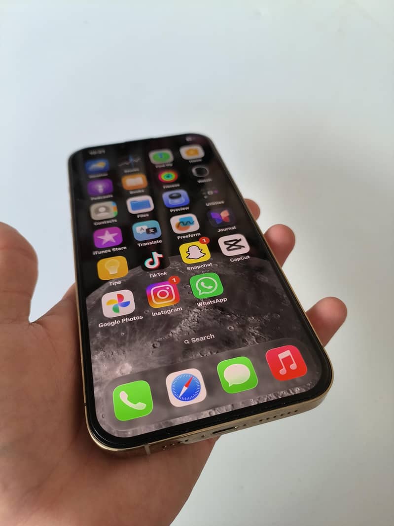 iphone 13 pro max 2