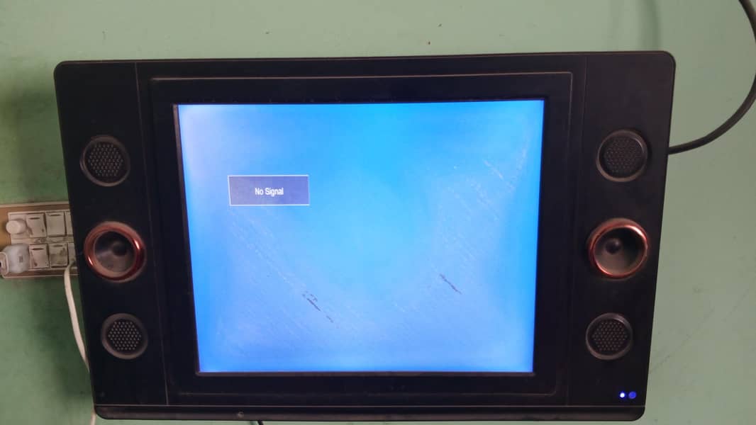 LCD TV 0