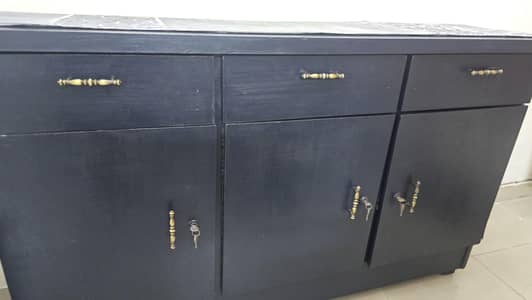 sideboard/cabinet