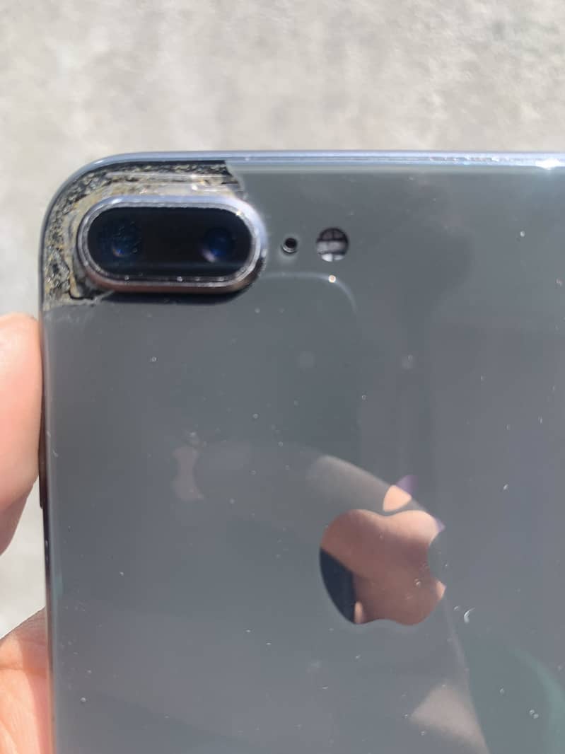 Iphone 8 plus 1