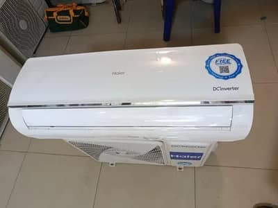 Haier 1.5 ton DC inverter heat and cool in new condition
