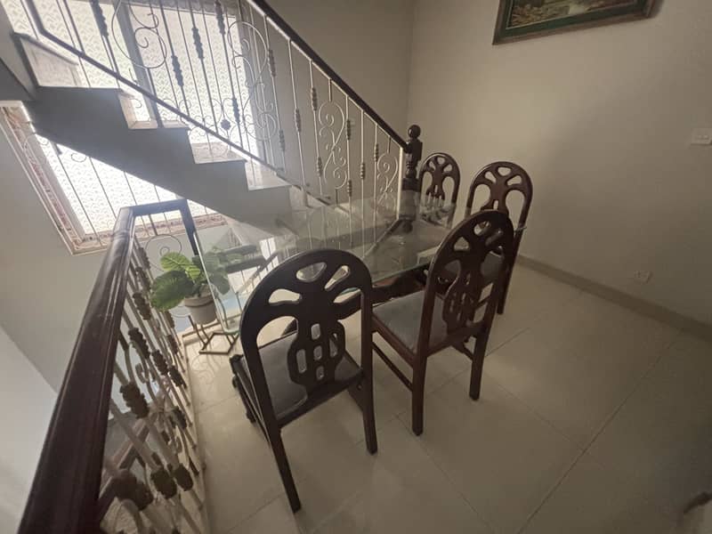 Dining table 3