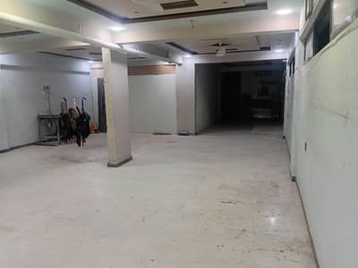 Prominently-Located Office Available In Gulshan-e-Iqbal - Block 13-D2 For rent