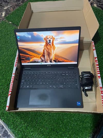 Dell Latitude 3520 core i7 11th generation 1 TB nvme SSD