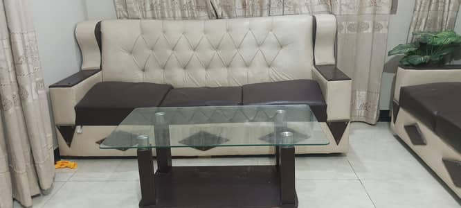 7 Seater Luxury Sofa Set with Glass top Center Table - excellent condi