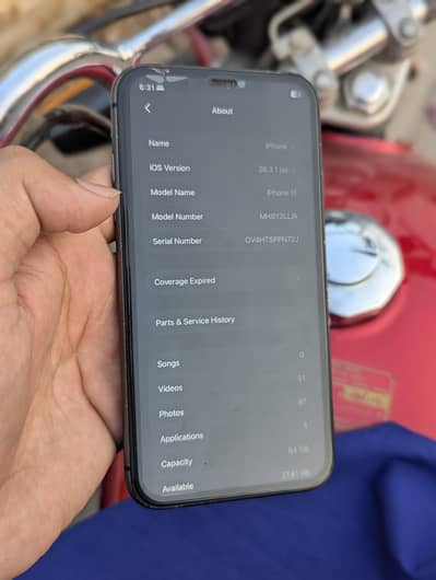all ok phone in balck color. . . . .
