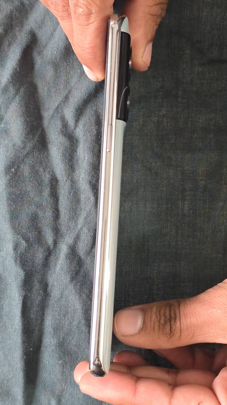 One Plus 10T 3