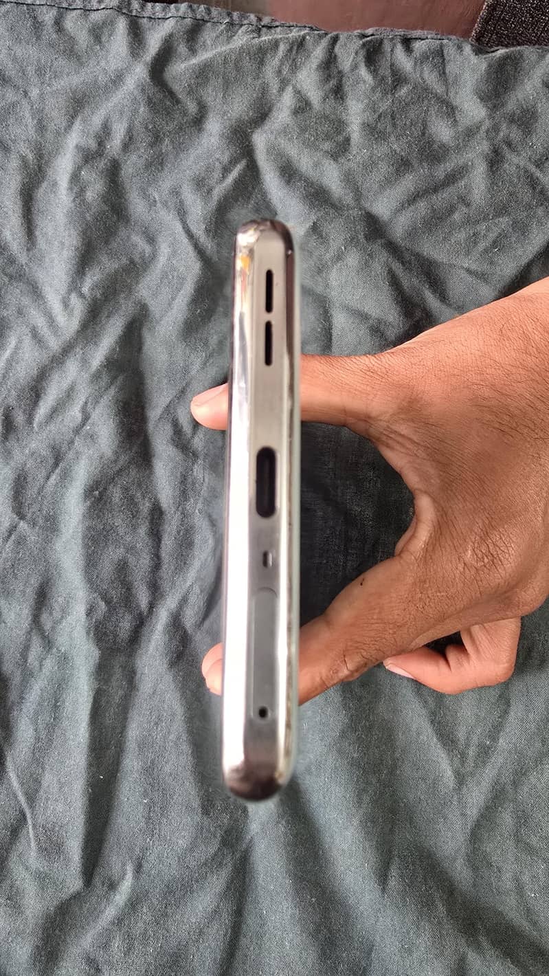 One Plus 10T 5