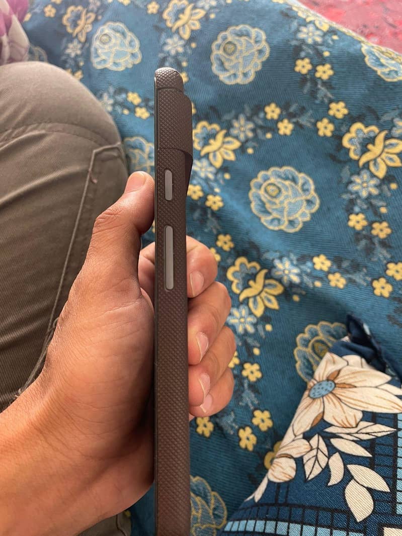 Google pixel 8 1