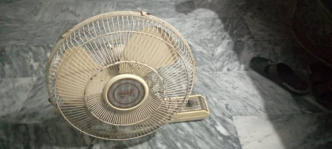 Bracket Fan for sale