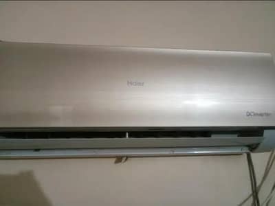 Haier 1.5 ton inverter heat and cool in new condition