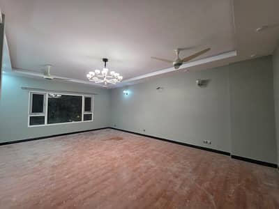 Sasi Royal Residency