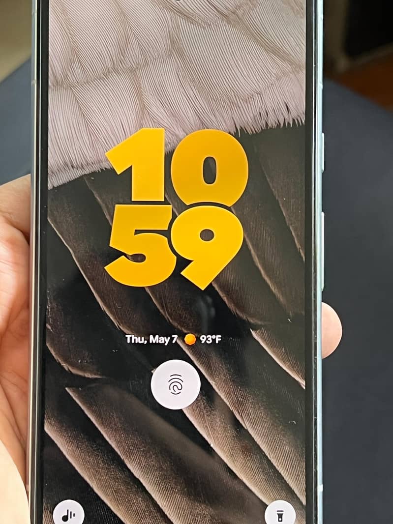 Google pixel 7A 1