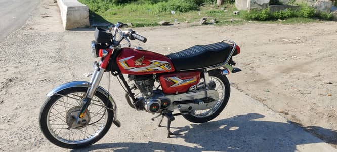 CG Honda 125 Euro 2