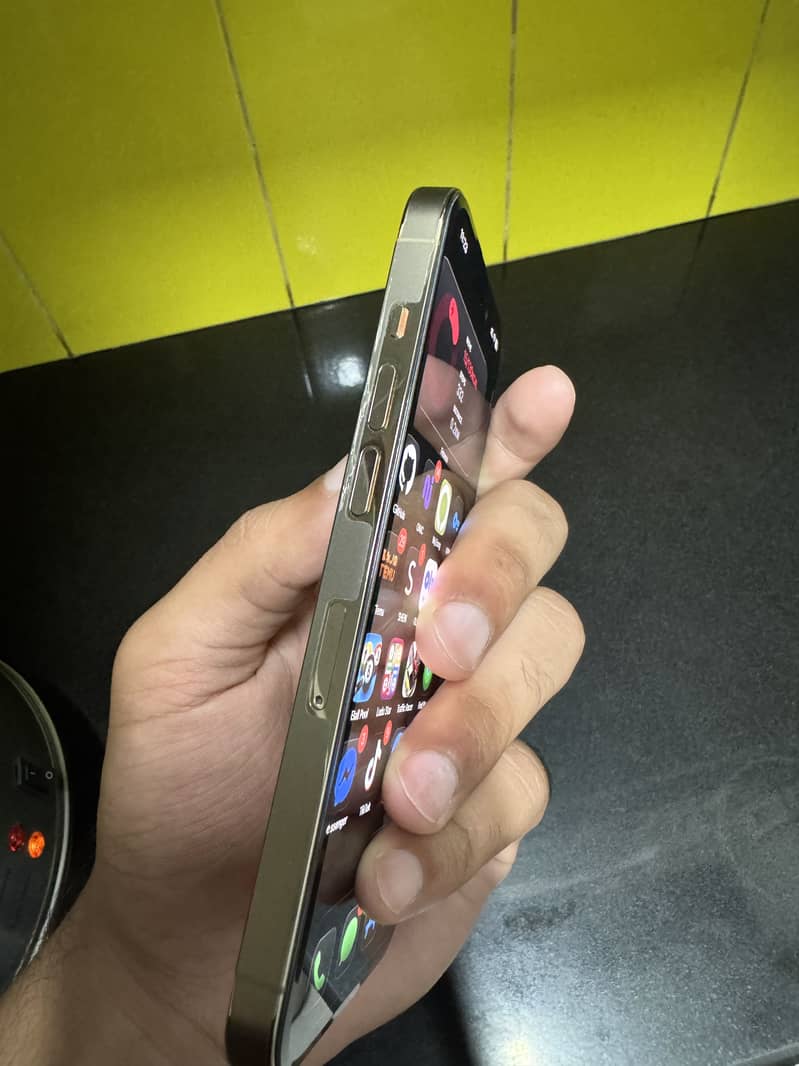 Iphone 14 pro 3