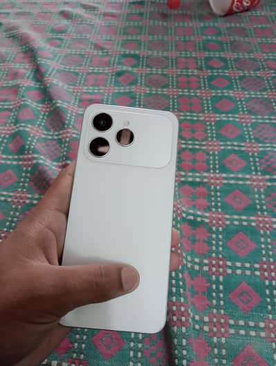 Tecno Spark 40  White Shade