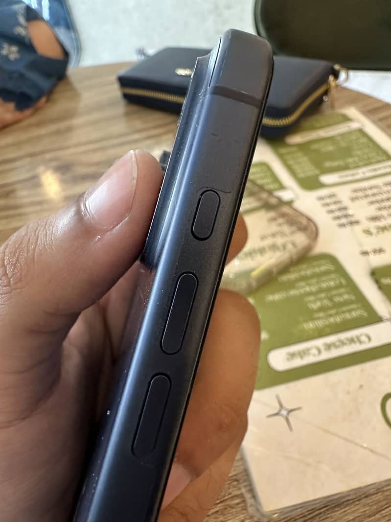 Iphone 17 pro max 5