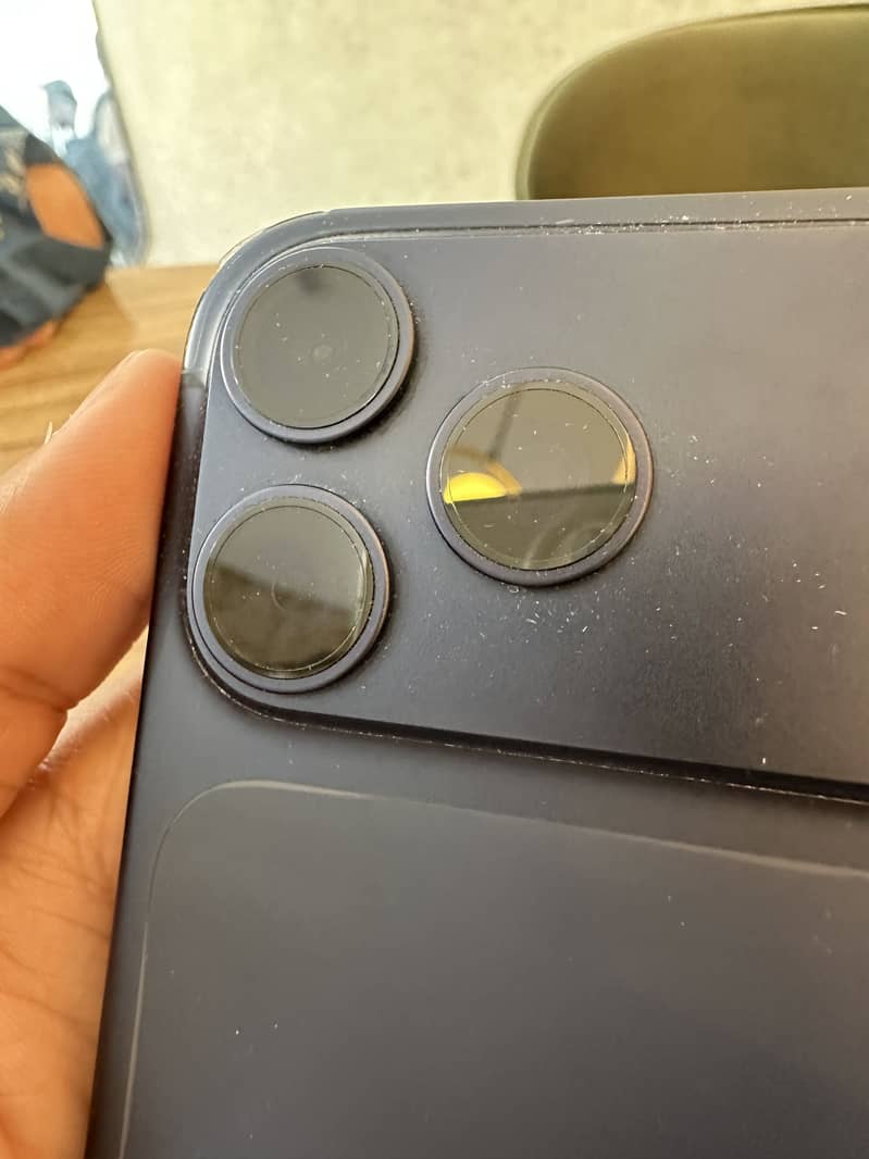 Iphone 17 pro max 9