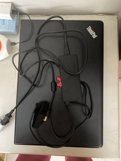 Lenovo Thinkpad E570