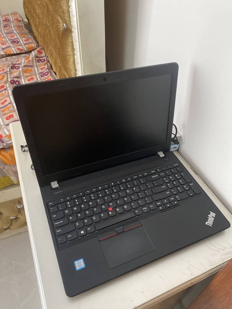 Lenovo Thinkpad E570 1