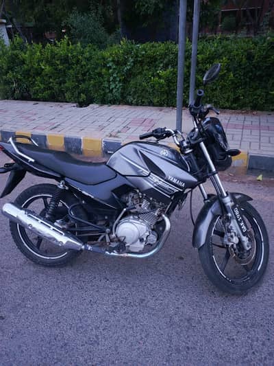 ybr 125