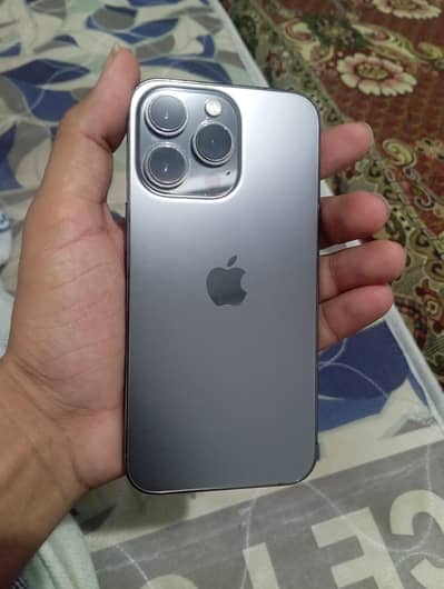 urgent sale  iPhone 13pro all original factory  temple Road lahore