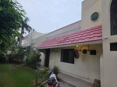 2 Kanal 7 Marla House Is Available On Rent In Ahmad Block New Garden Town