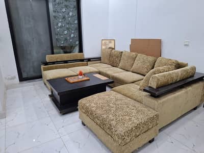 L Shaped Sofa - 7 + 1