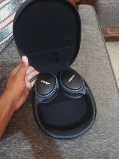 Bose headphone  Soundlink