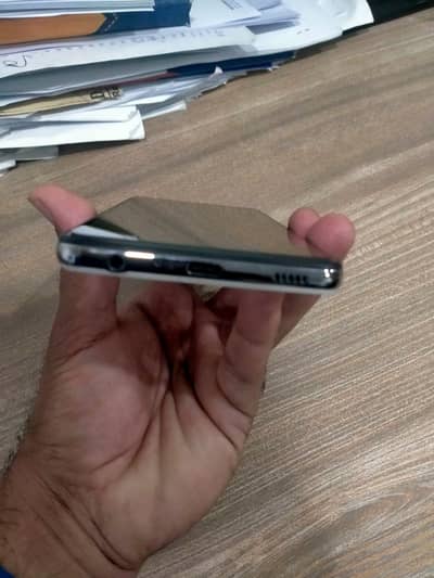 Samsung a52s 5G for sell
