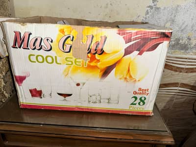glass and Custer set