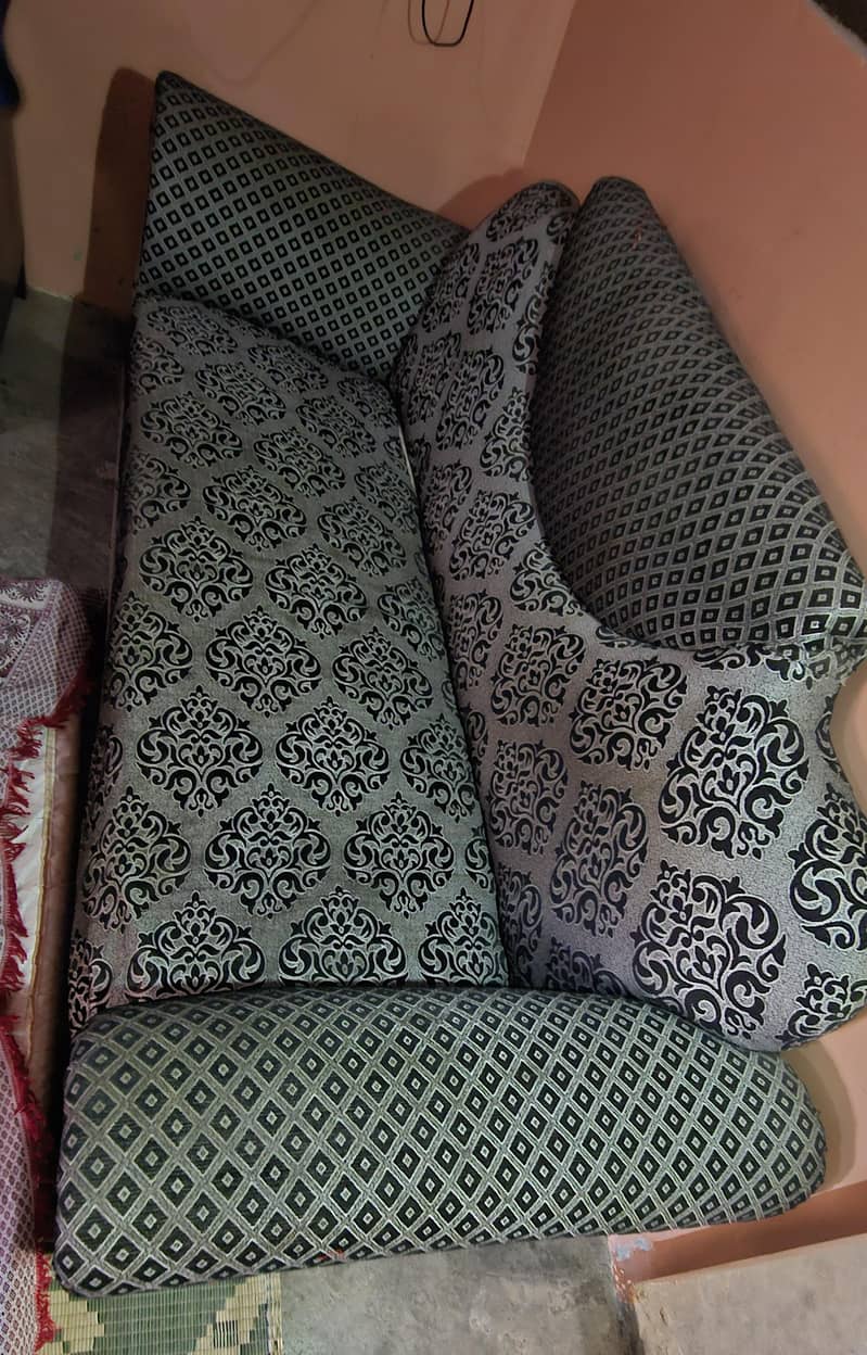 Complete Sofa Set  30000 1