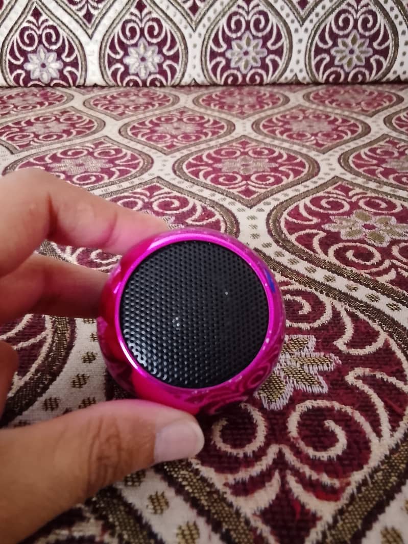 Wireless speaker 1