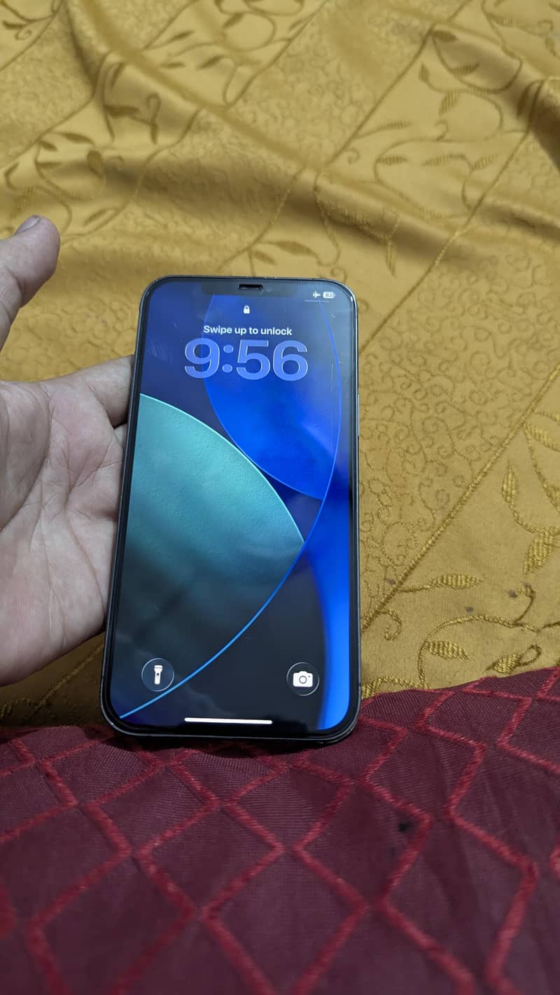 iphone 12 pro max 2