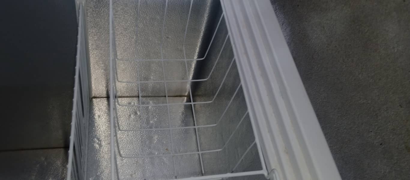 refrigerator 3