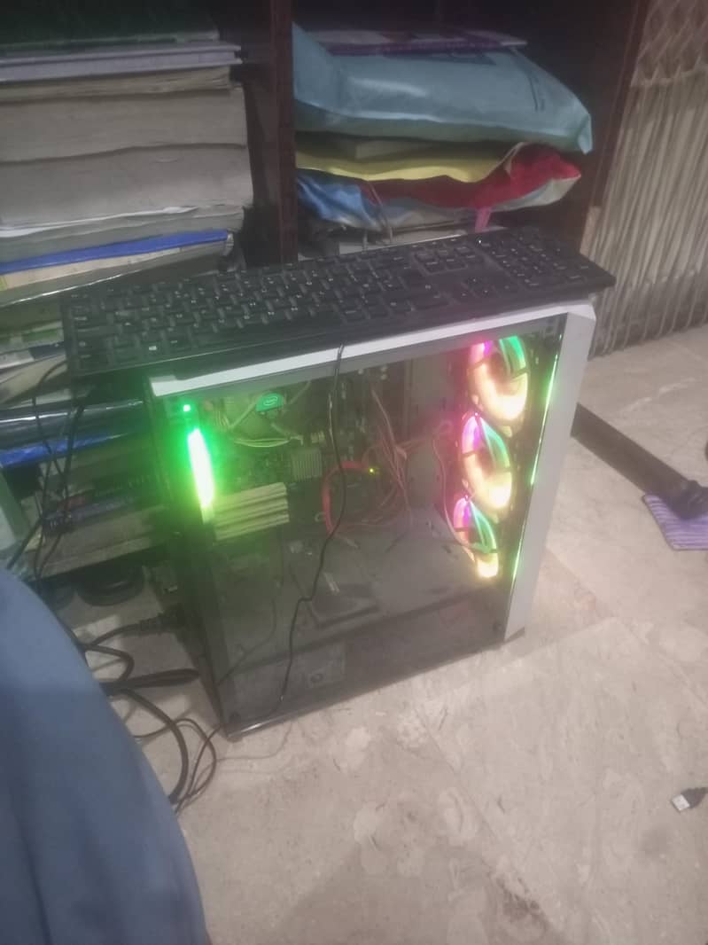 Gaming PC Case 7
