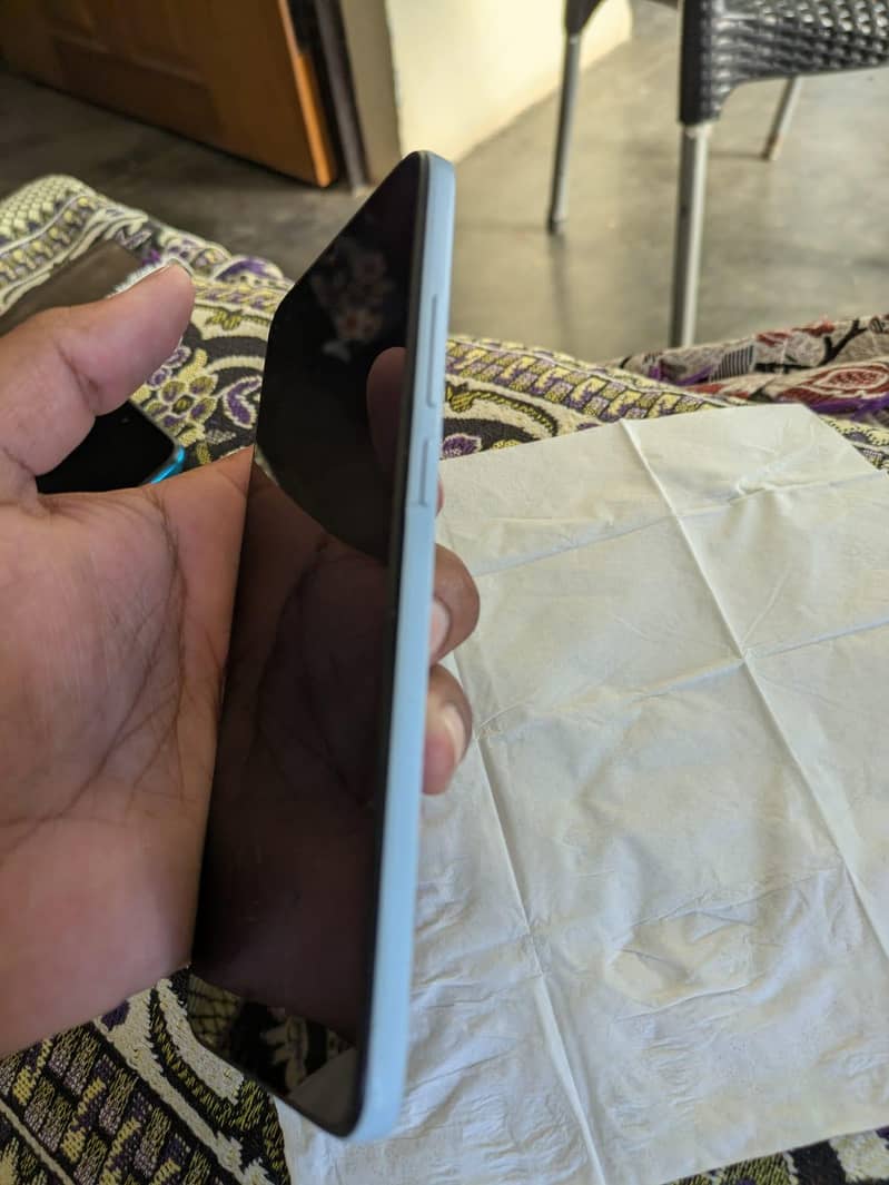 Redmi A2+ 4