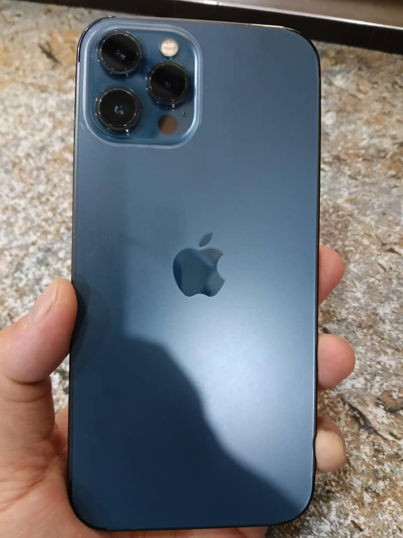 12  pro max 3