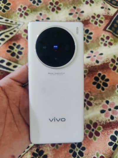 vivo x100